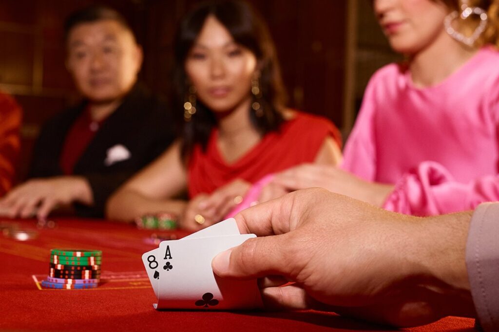 crown poker series